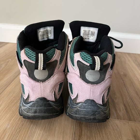 Merrell Green and Pink Lace Up Boots - Picture 5 of 11